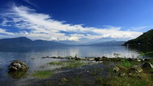 Must-Visit Tourist Destinations in West Sumatra